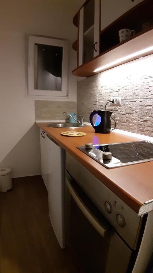 Azzurro Studio Apartment Белград Экстерьер фото