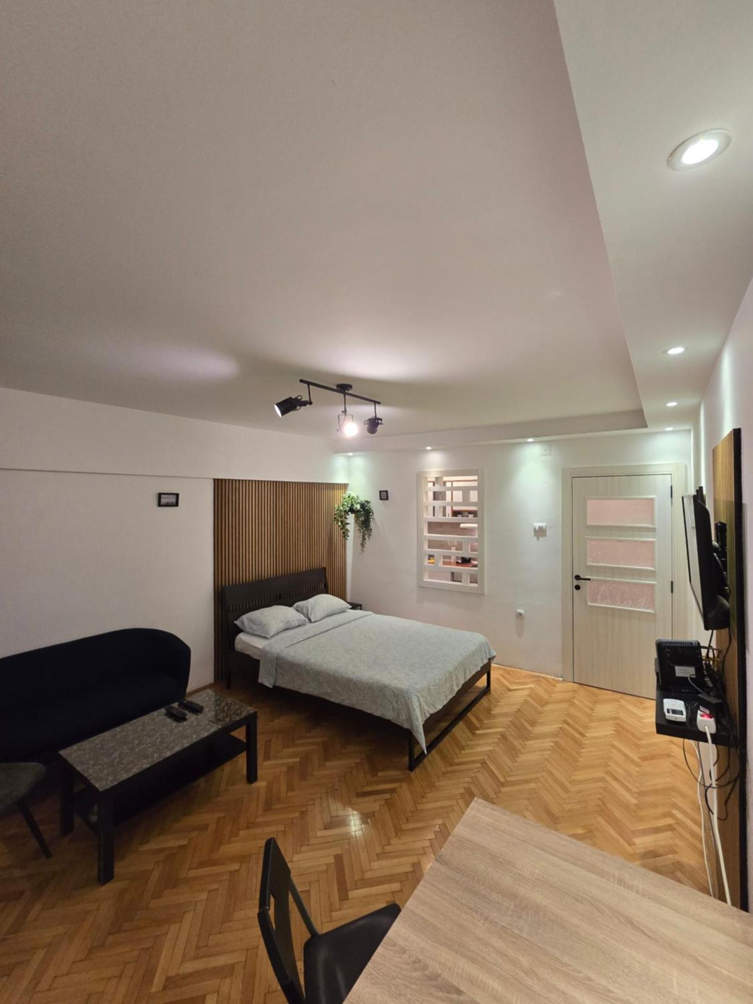 Azzurro Studio Apartment Белград Экстерьер фото
